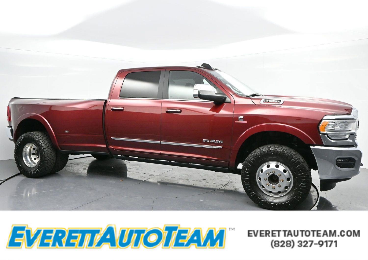 Used 2022 RAM 3500 Limited image 1