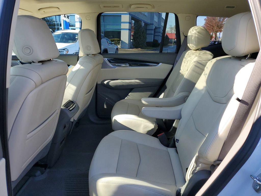 Certified 2024 Cadillac XT6 Premium Luxury w/ Technology Package image 31