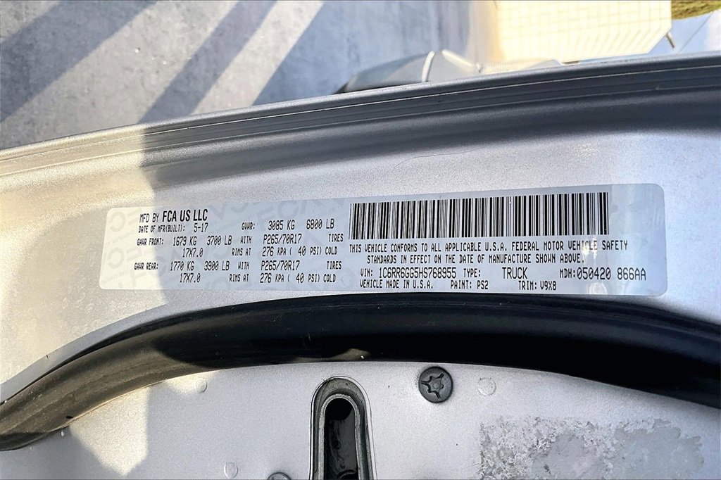 Certified 2017 RAM 1500 Classic SLT image 37