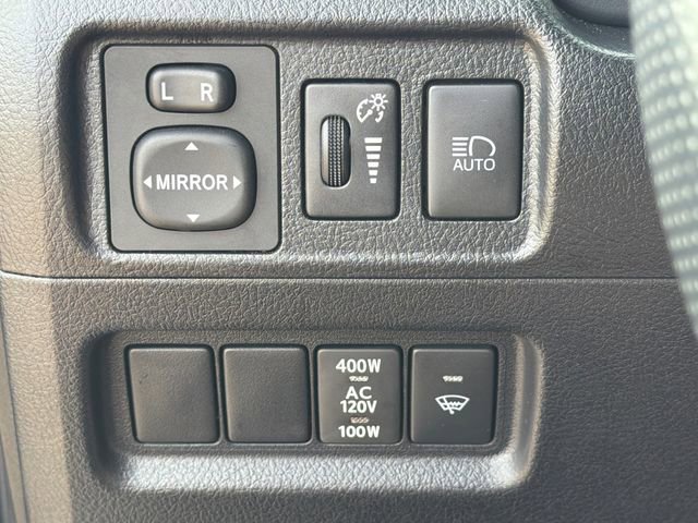 Used 2024 Toyota 4Runner TRD Off-Road Premium AWD/4WD image 23