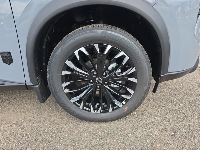 New 2026 Nissan Rogue Dark Armor FWD image 10