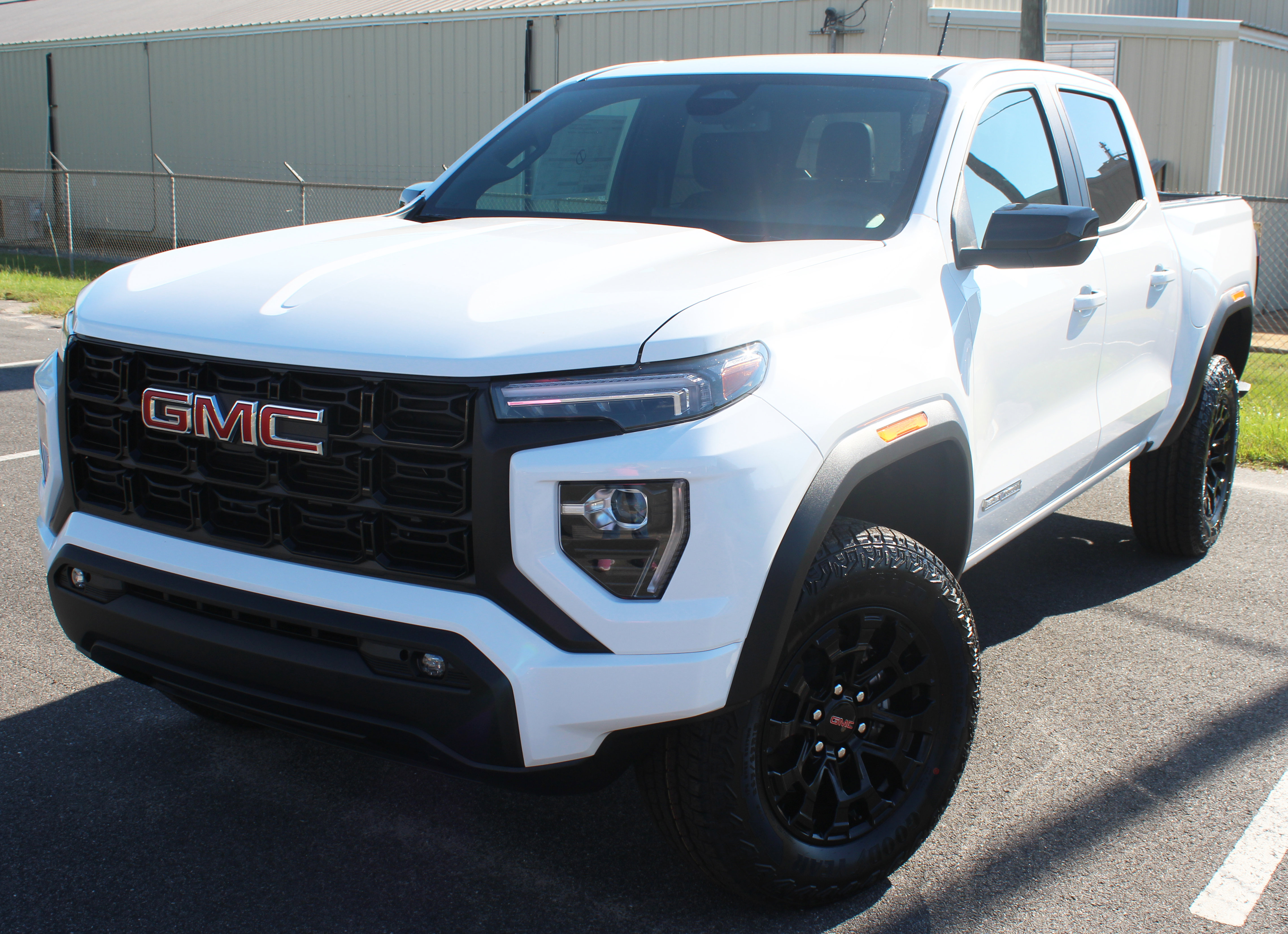 New 2026 GMC Canyon Elevation w/ Convenience Package