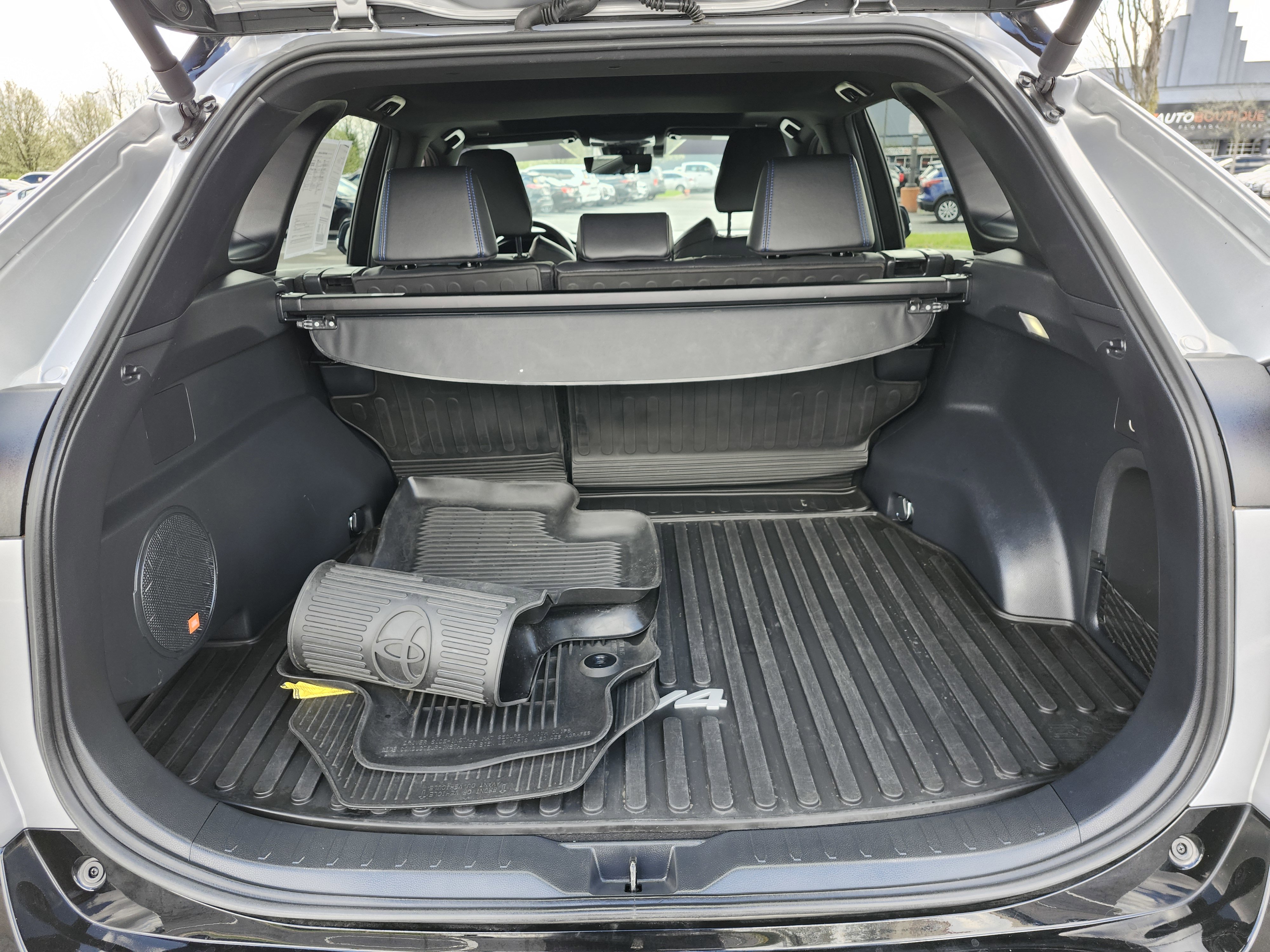 Used 2024 Toyota RAV4 XSE w/ Advanced Technology Package image 25