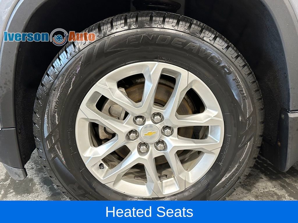 Used 2020 Chevrolet Traverse LT w/ Driver Confidence II Package AWD/4WD image 11