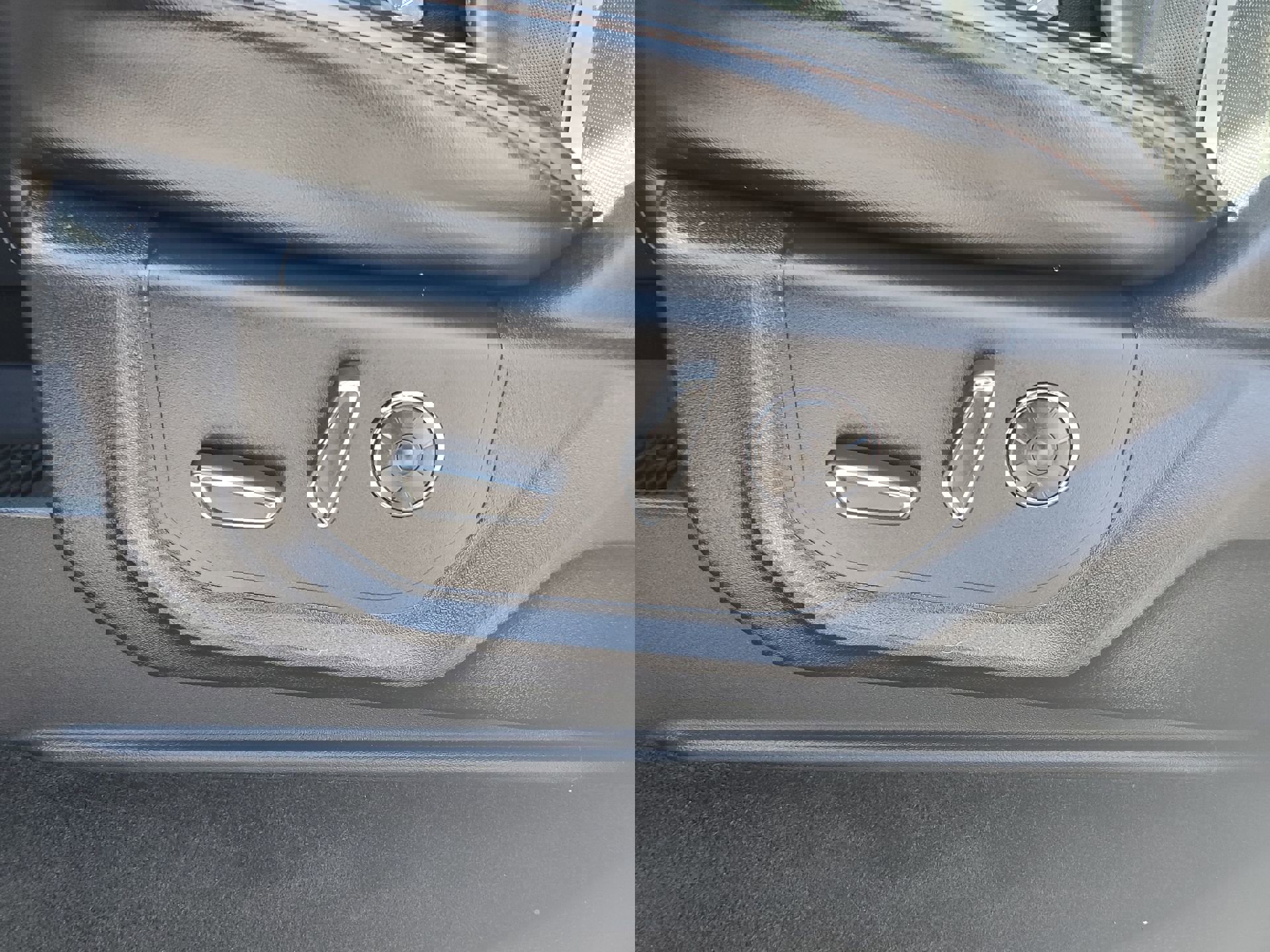 Used 2019 Ford F250 Platinum w/ Platinum Ultimate Package image 70