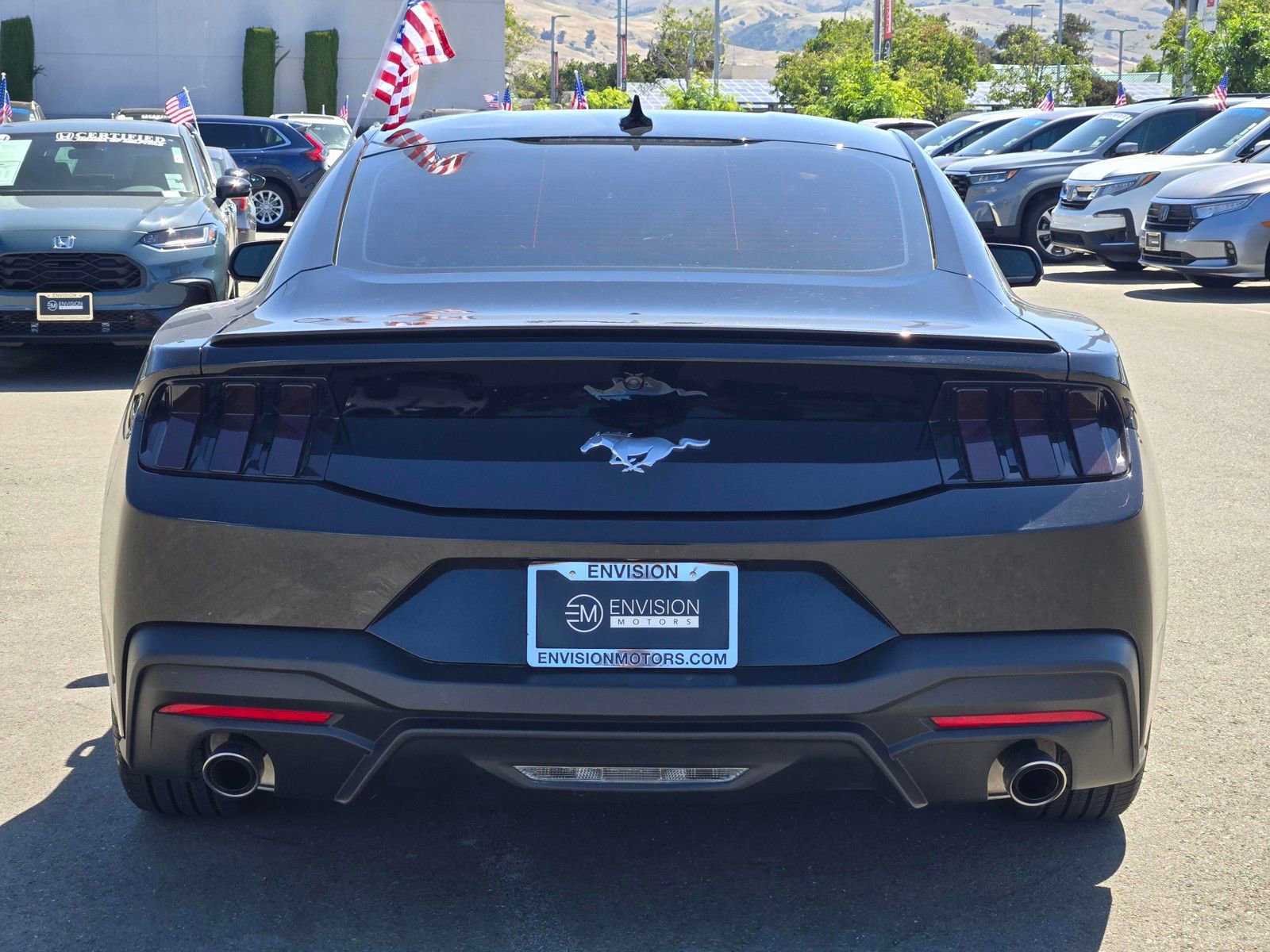 Used 2025 Ford Mustang Premium RWD image 6