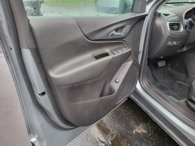 Used 2024 Chevrolet Equinox LT w/ LPO, Floor Liner Package FWD image 6