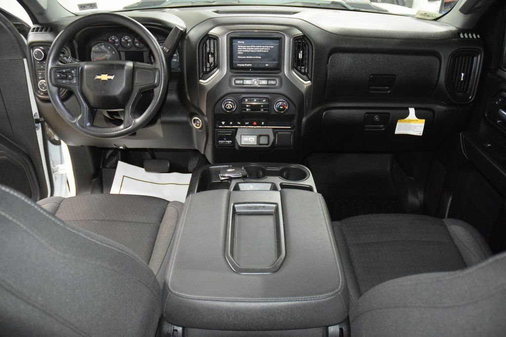 Used 2025 Chevrolet Silverado 3500 W/T w/ WT/CX Safety Package image 23