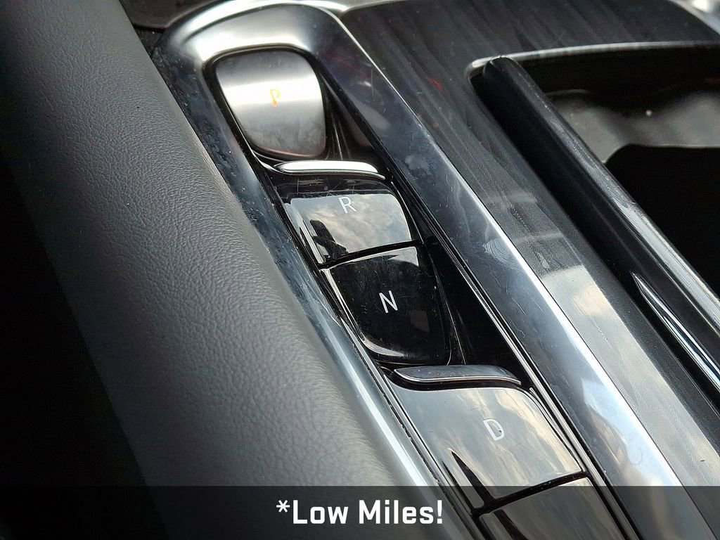 Used 2024 Buick Enclave Premium image 14