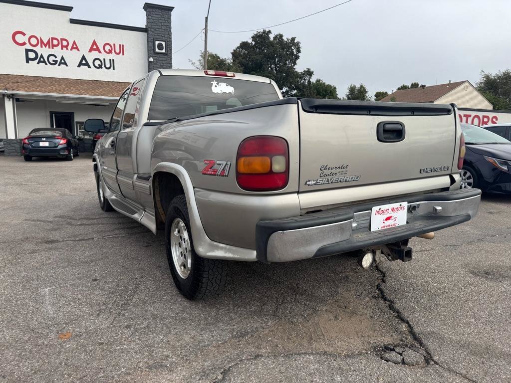 Used 2000 Chevrolet Silverado 1500 LT AWD/4WD image 9