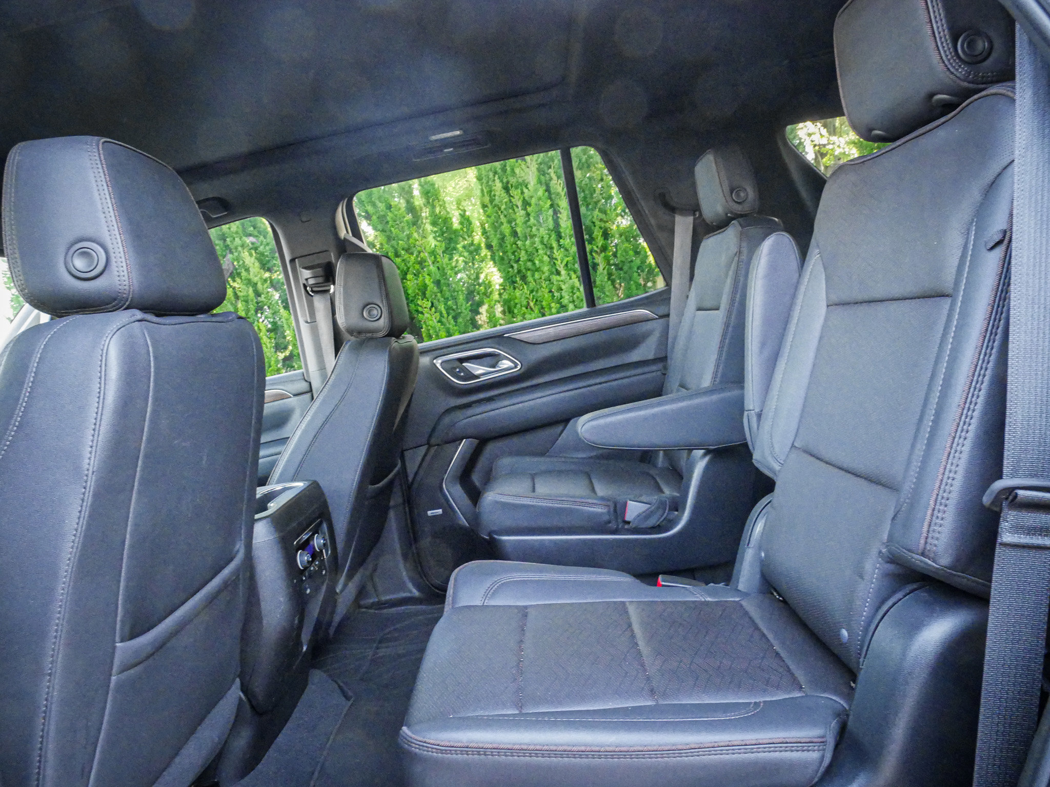 Used 2023 Chevrolet Tahoe High Country image 31