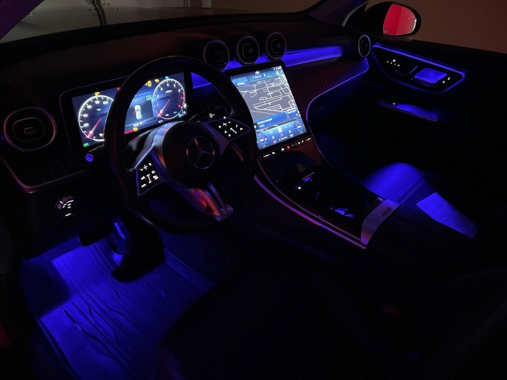 Used 2023 Mercedes-Benz GLC 300 4MATIC image 10