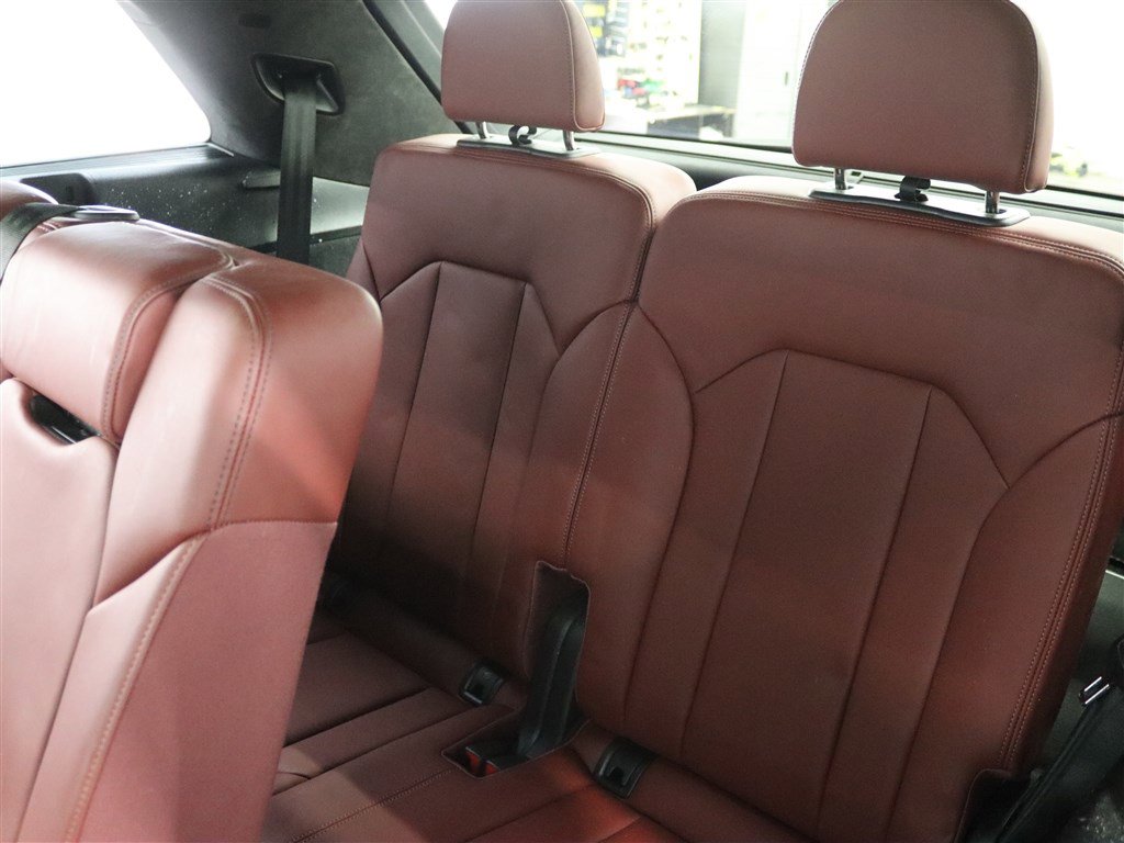 Used 2022 Audi SQ7 Prestige image 14