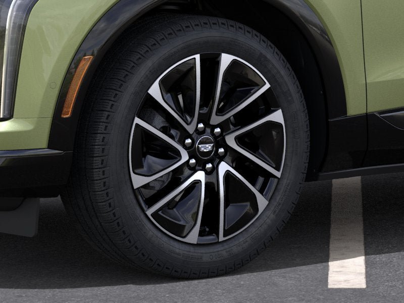 New 2027 Cadillac Optiq Sport w/ LPO, Floor Liner Package AWD/4WD image 9