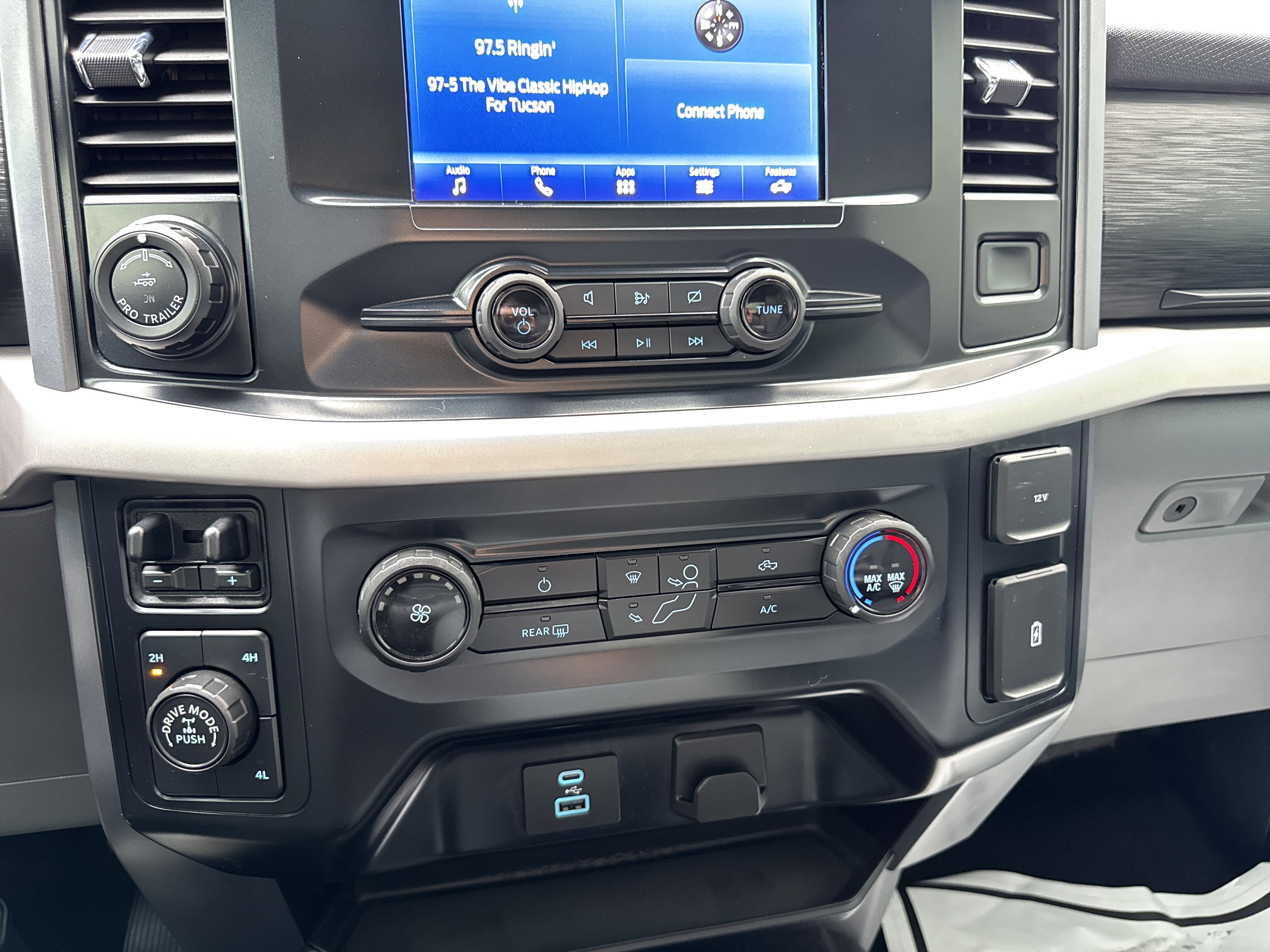 Used 2023 Ford F150 XLT w/ Trailer Tow Package image 21