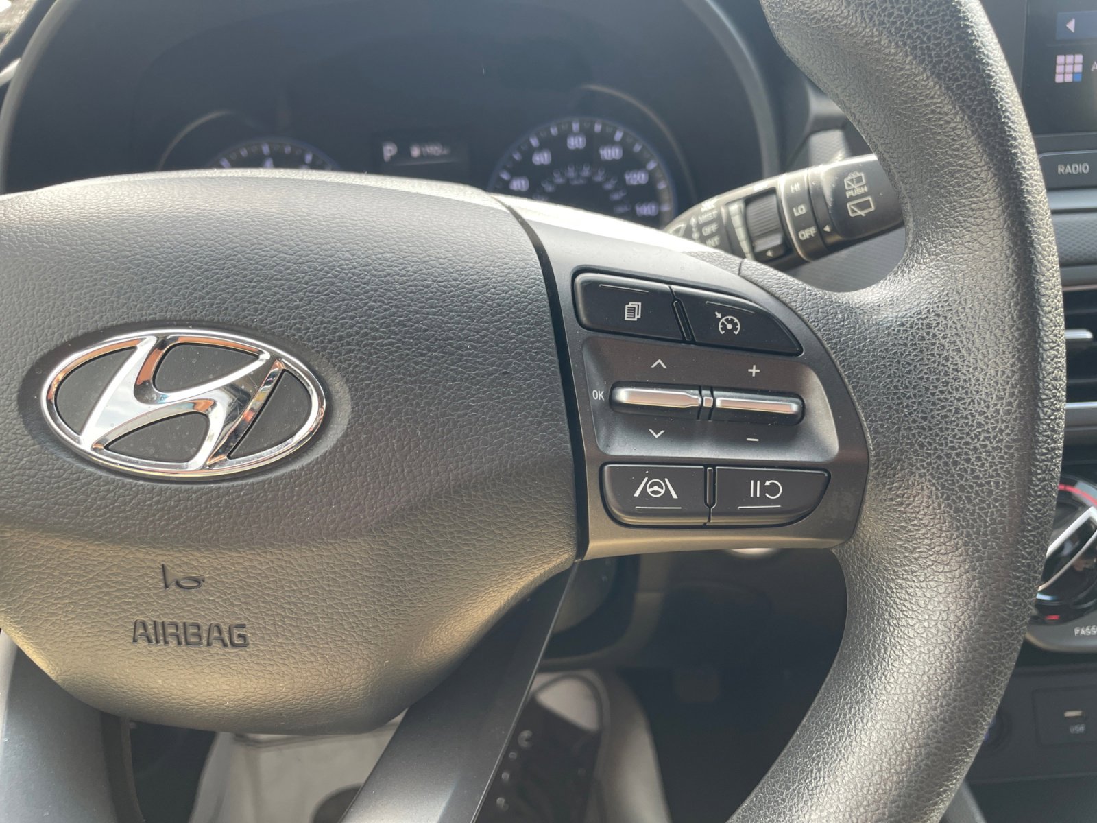 Used 2022 Hyundai Kona SEL image 18
