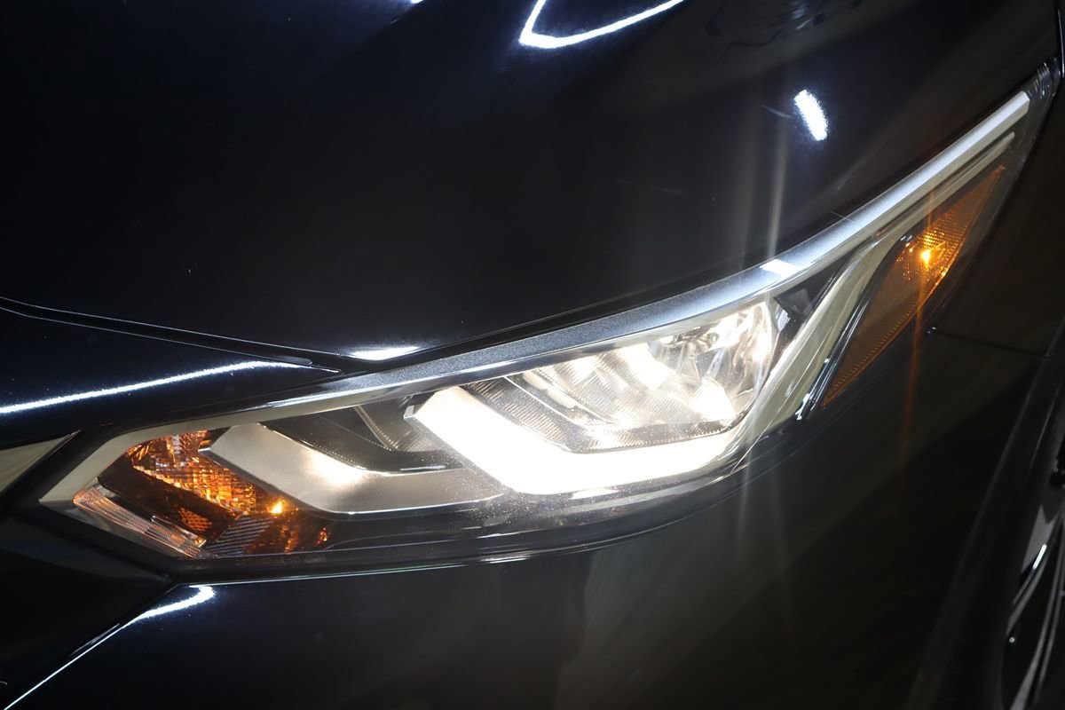 Used 2021 Nissan Sentra SV image 11