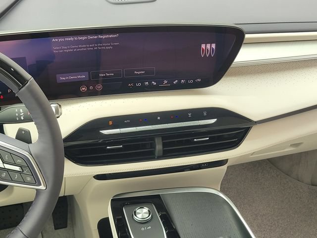 New 2027 Buick Enclave Avenir AWD/4WD image 13