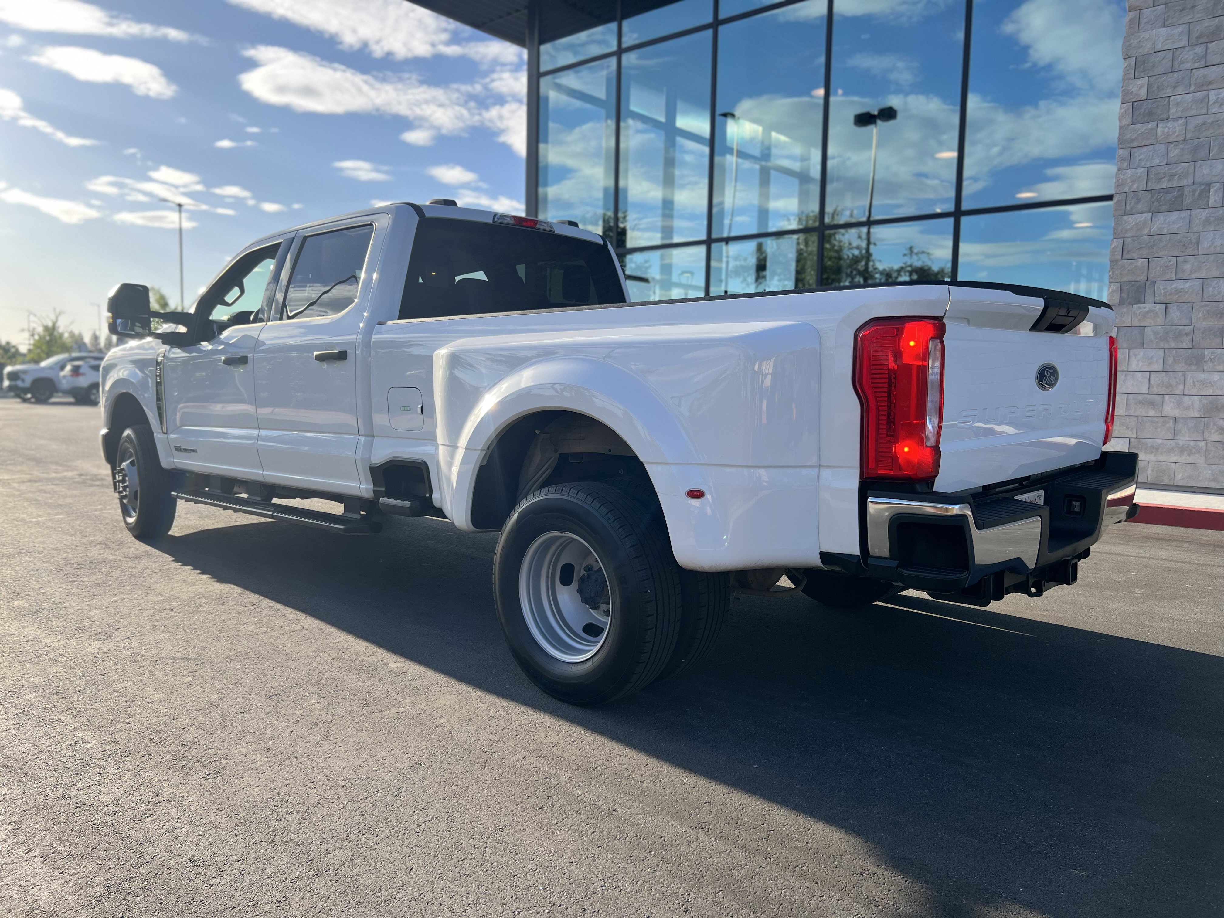 Used 2026 Ford F350 XLT AWD/4WD image 4