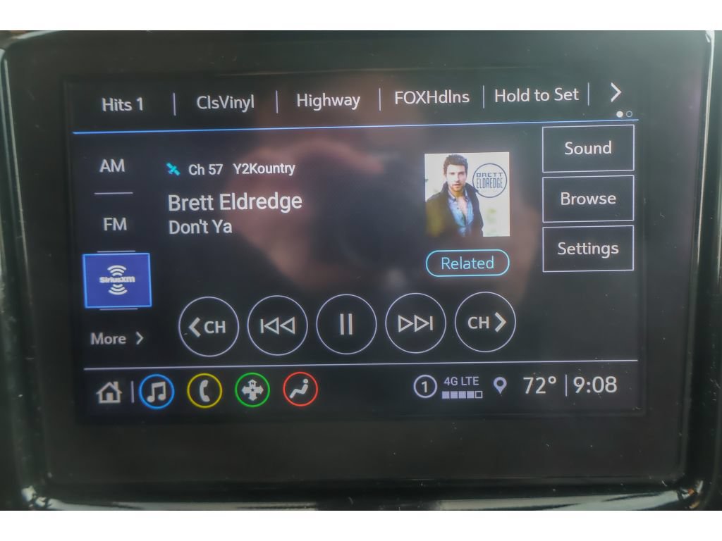 Used 2023 Chevrolet Traverse LT AWD/4WD image 27