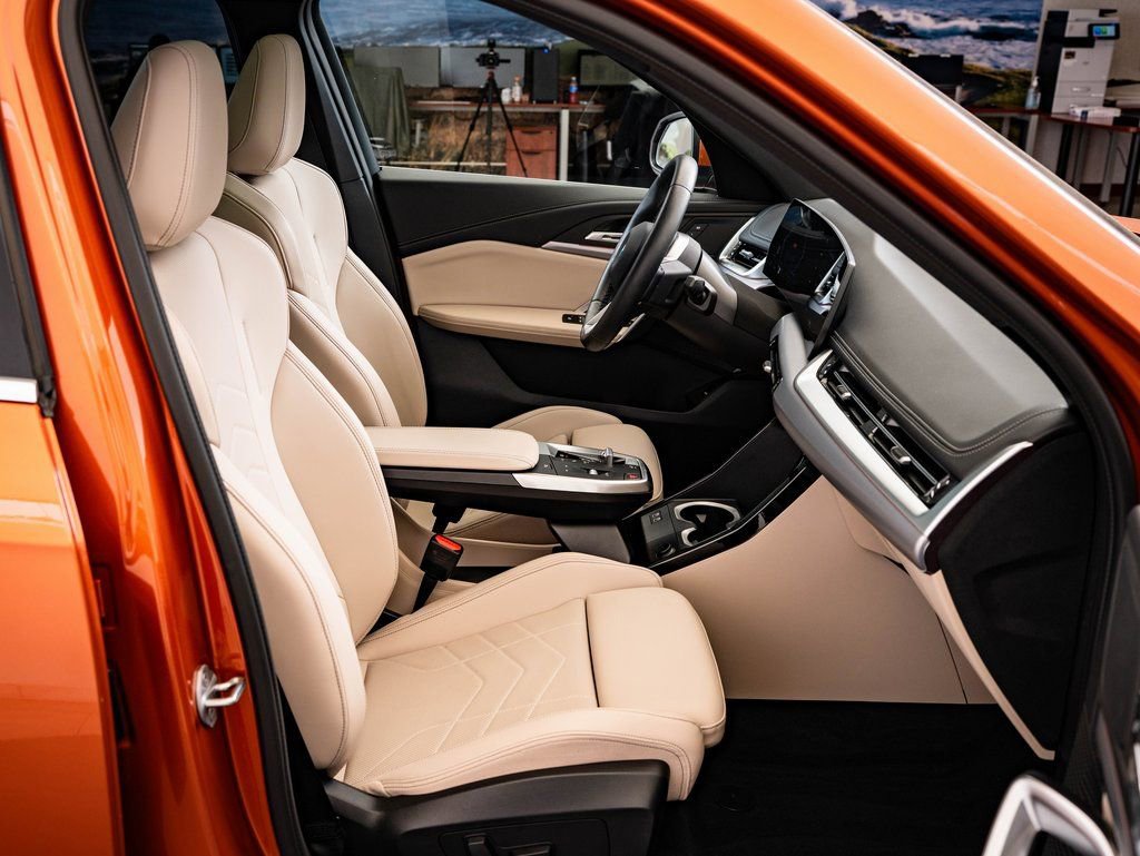 Certified 2025 BMW X1 xDrive28i image 20