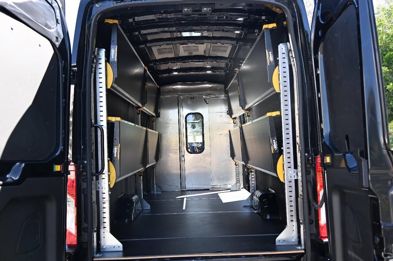 Used 2020 Ford Transit 250 148 High Roof Extended w/ Load Area Protection Package RWD image 5