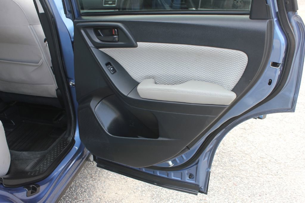 Used 2017 Subaru Forester 2.5i Premium w/ Protection Package #1 image 38