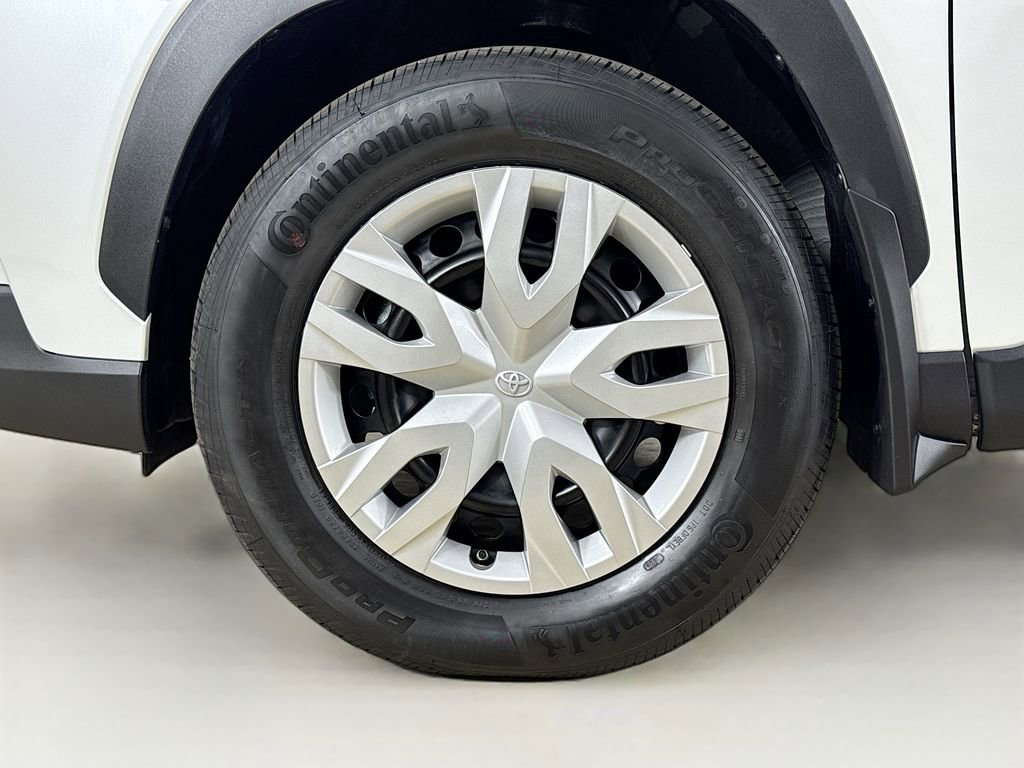 Certified 2025 Toyota Corolla Cross L image 25
