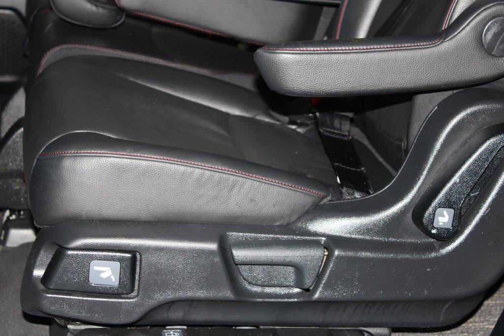 Used 2023 Honda Odyssey Sport image 16