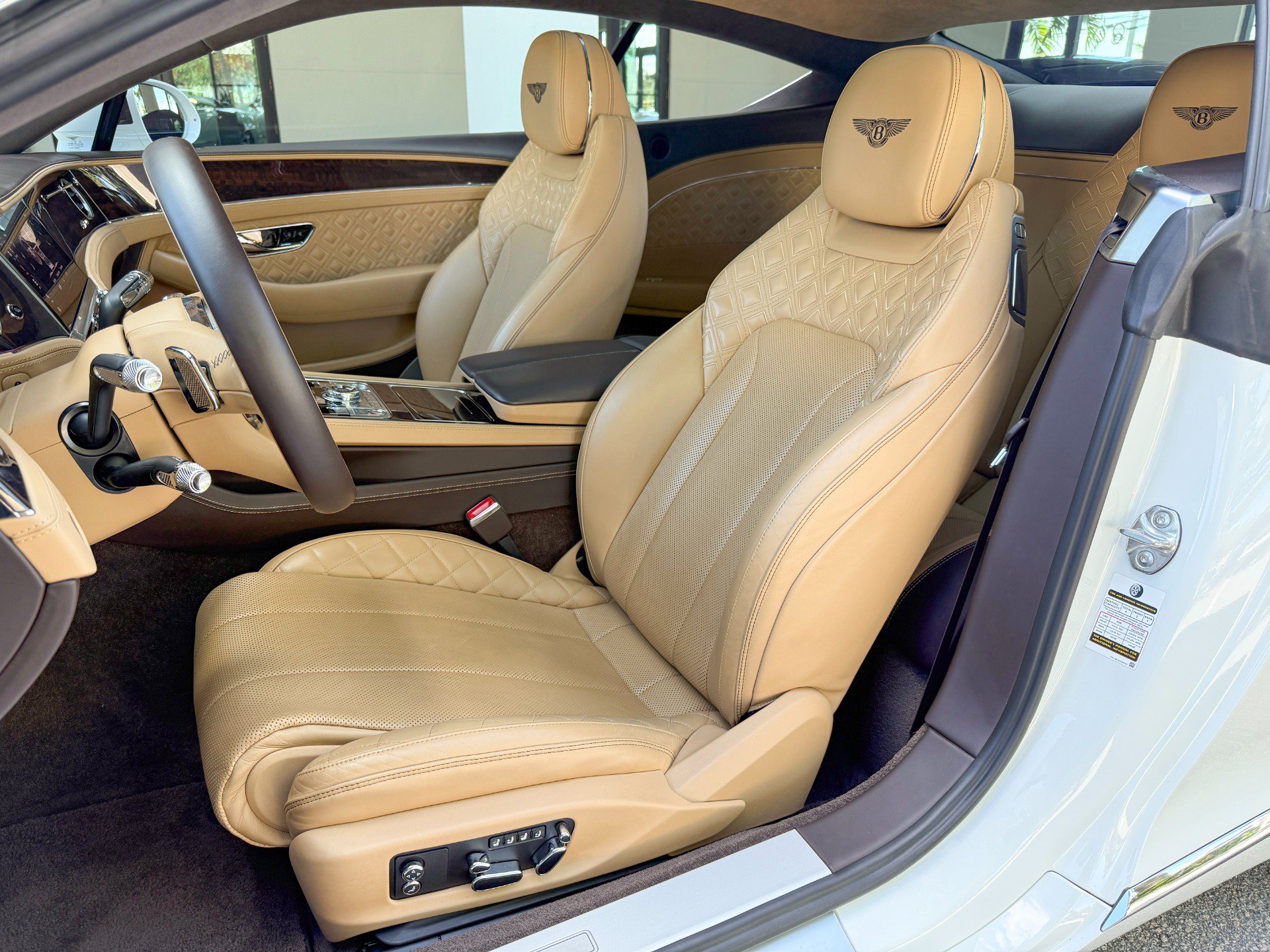 Used 2023 Bentley Continental GT Azure AWD/4WD image 20