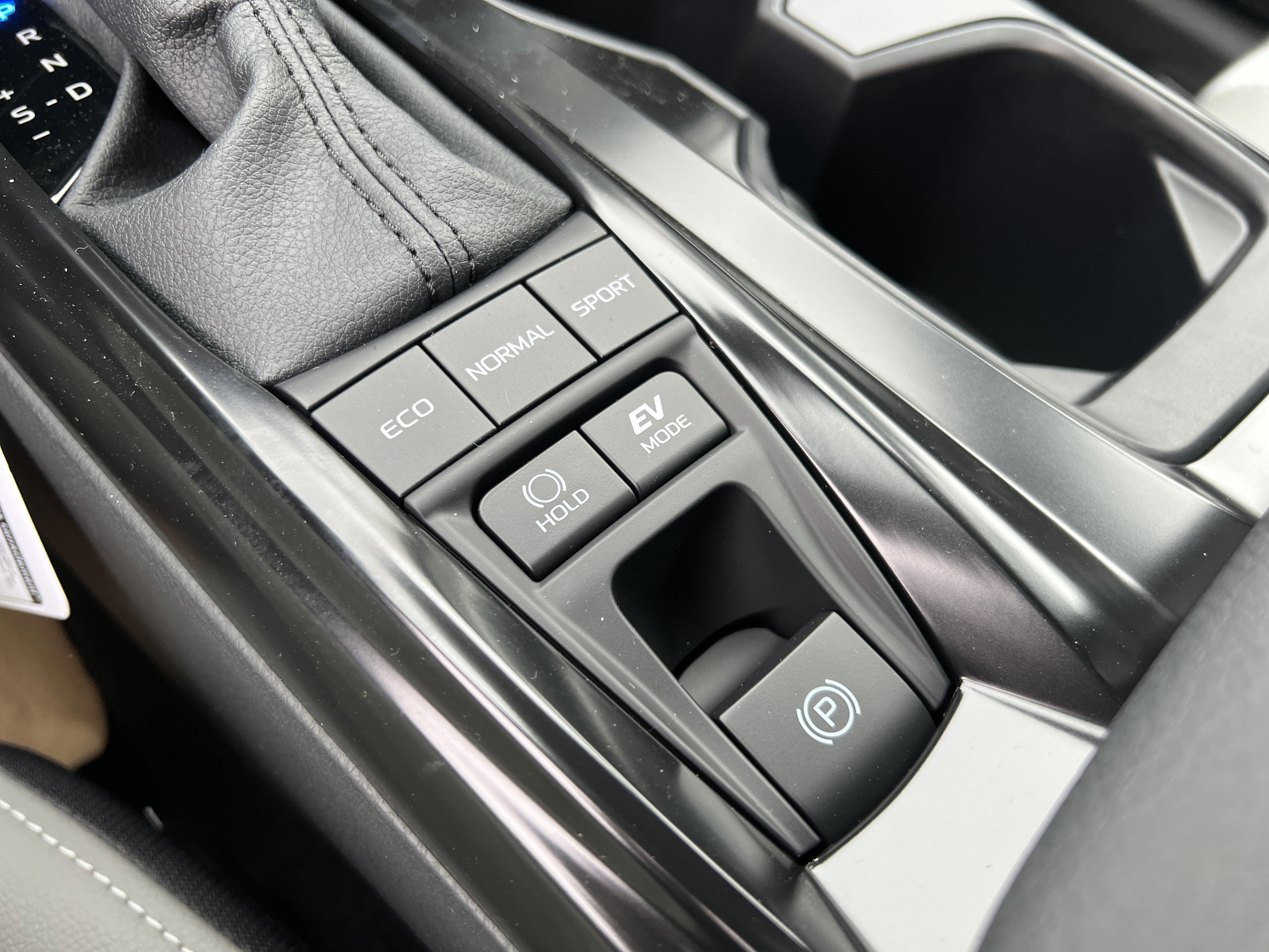 New 2026 Toyota Camry SE image 25