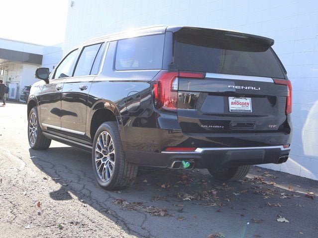 New 2026 GMC Yukon XL Denali w/ Sun & Power Step Package AWD/4WD image 4