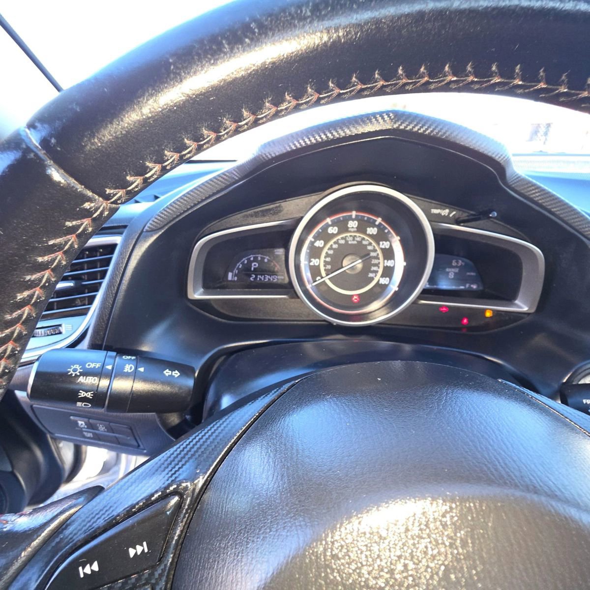 Used 2016 MAZDA MAZDA3 i Touring image 17