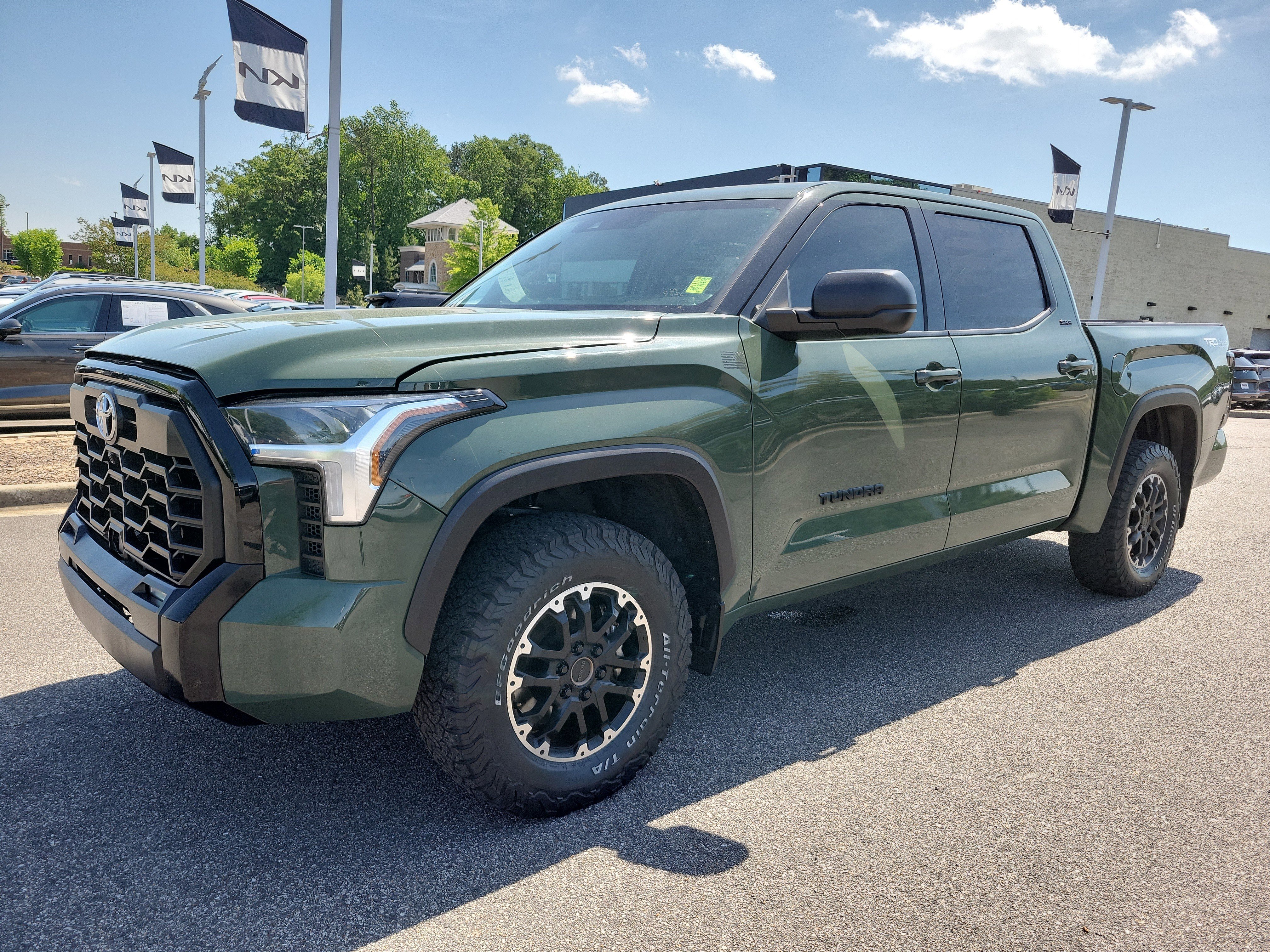 Used 2023 Toyota Tundra SR5 w/ TRD Off-Road Premium Package AWD/4WD image 21