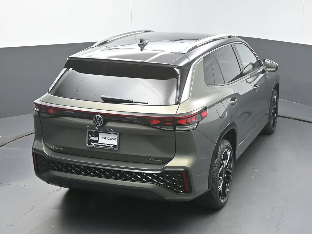 New 2026 Volkswagen Tiguan SEL R-Line AWD/4WD image 48
