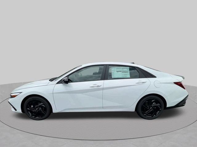 New 2026 Hyundai Elantra SEL Sport FWD image 6