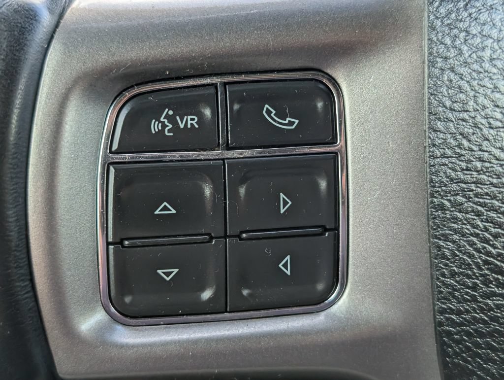 Used 2018 RAM 2500 Limited AWD/4WD image 12