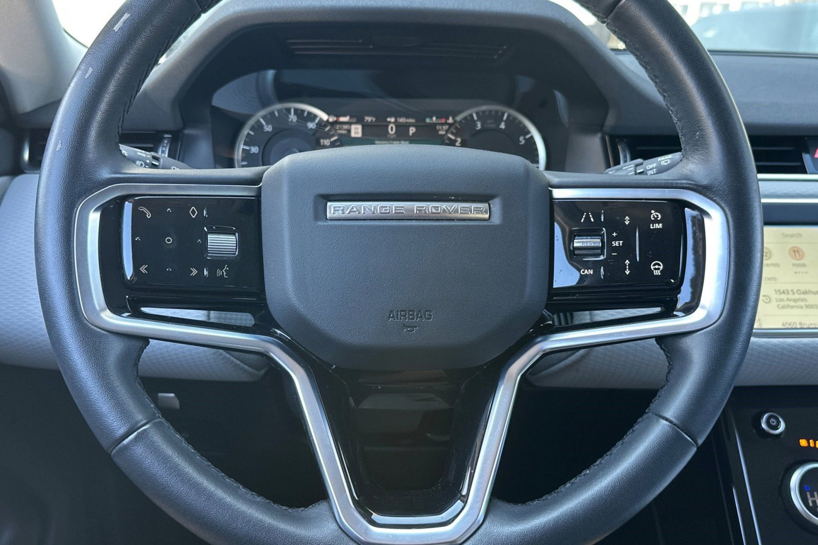 Used 2023 Land Rover Range Rover Evoque S image 17