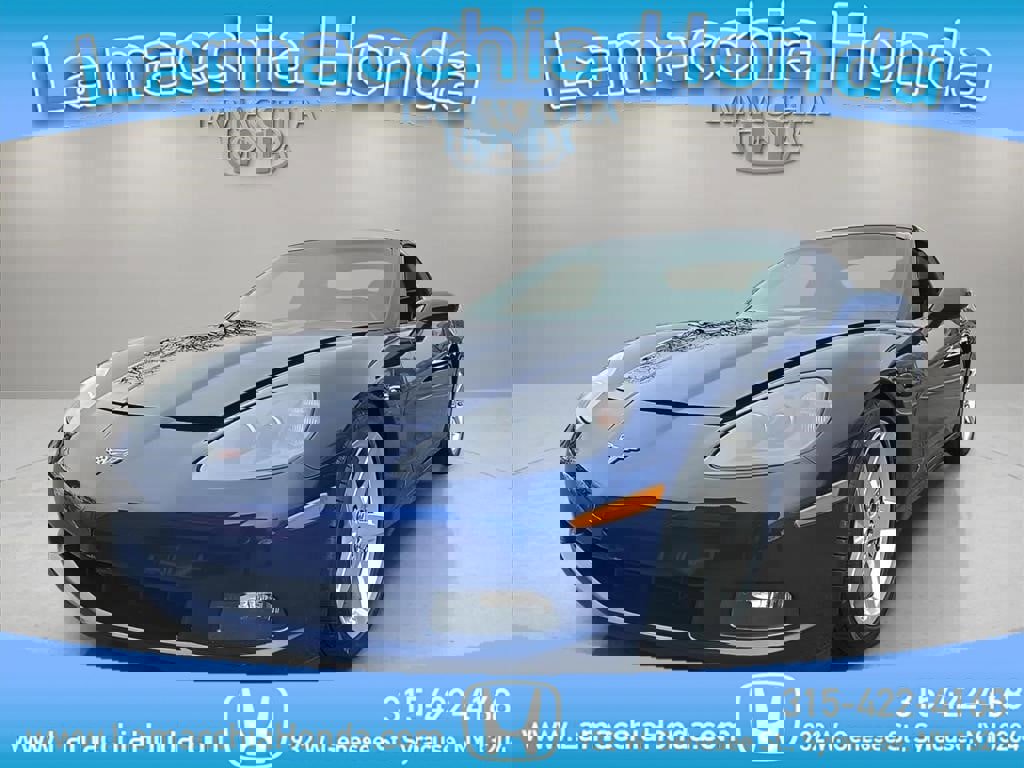 Used 2005 Chevrolet Corvette Coupe w/ Preferred Equipment Group image 1