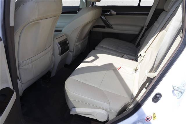 Used 2019 Lexus GX 460 Premium w/ Premium Package AWD/4WD image 23