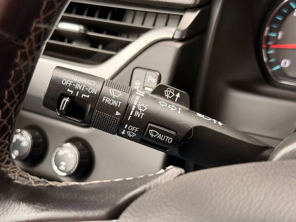 Used 2019 Chevrolet Tahoe LT AWD/4WD image 29