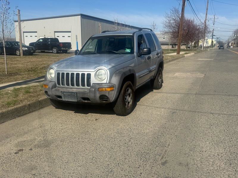 Used 2002 Jeep Liberty Sport image 2