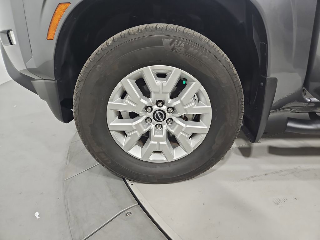 Certified 2024 Nissan Frontier SV w/ SV Convenience Package image 27