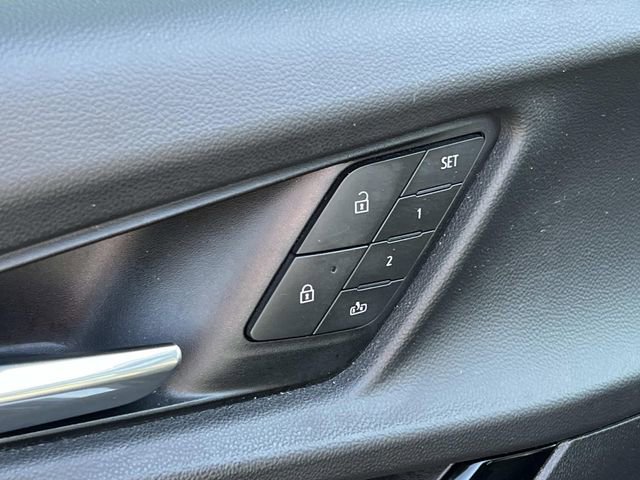 Used 2025 Chevrolet Equinox RS w/ Safety and Technology Package image 17