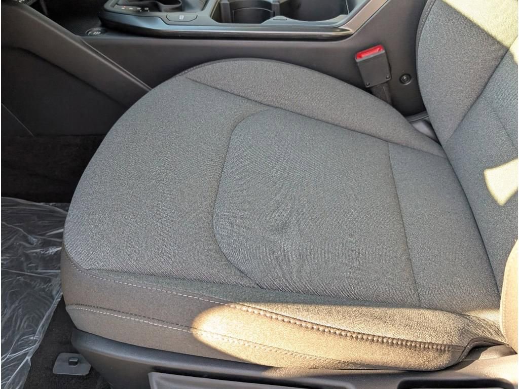 New 2025 Kia K4 LXS image 23