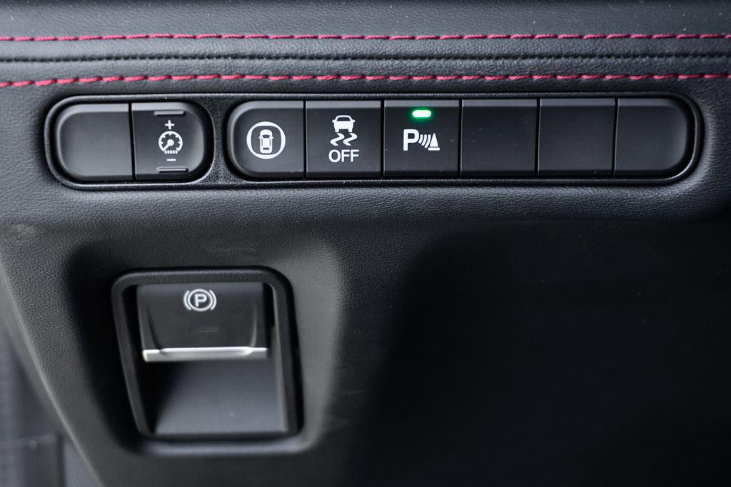 Used 2023 Acura MDX A-Spec image 23