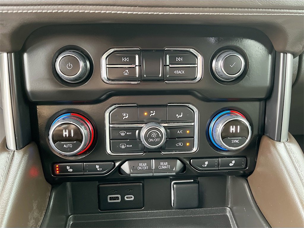 Used 2023 Chevrolet Tahoe Z71 image 16