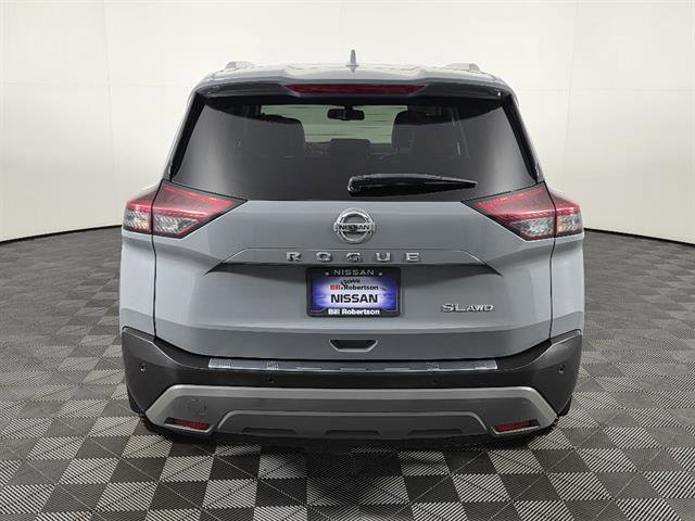 Used 2021 Nissan Rogue SL w/ Premium Package image 5