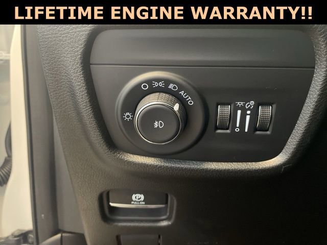 Used 2024 Jeep Grand Cherokee Limited image 15