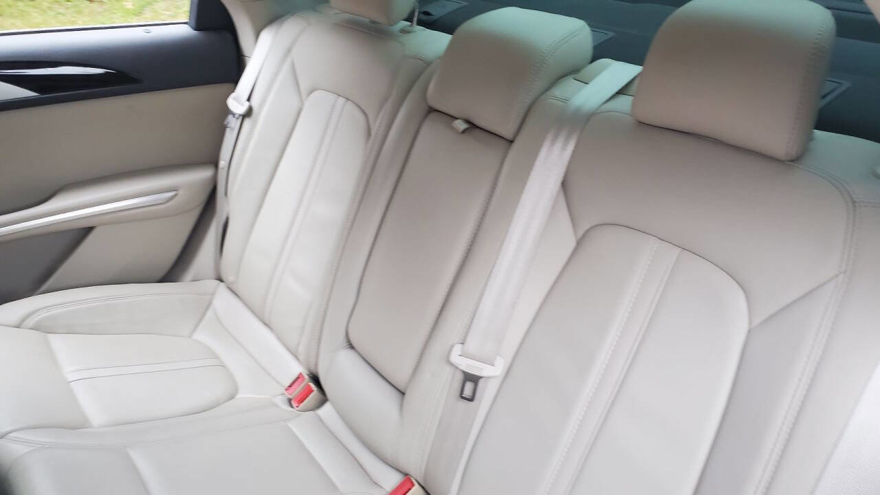 Used 2016 Lincoln MKZ Hybrid w/ Equipment Group 500A Select image 5